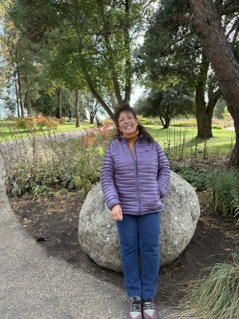 Cynthia in France